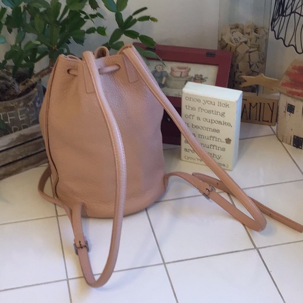 Mauve Drawstring Leather Bucket Bag/Backpack - Picture 6 of 8